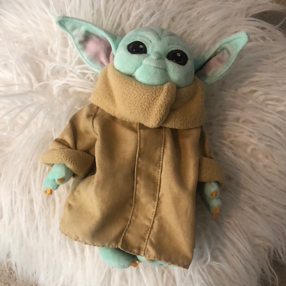 Disney l Star Wars Baby Yoda Stuffy Plush Toy Disney World